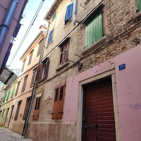 Lägenhet Old Vibe Rovinj